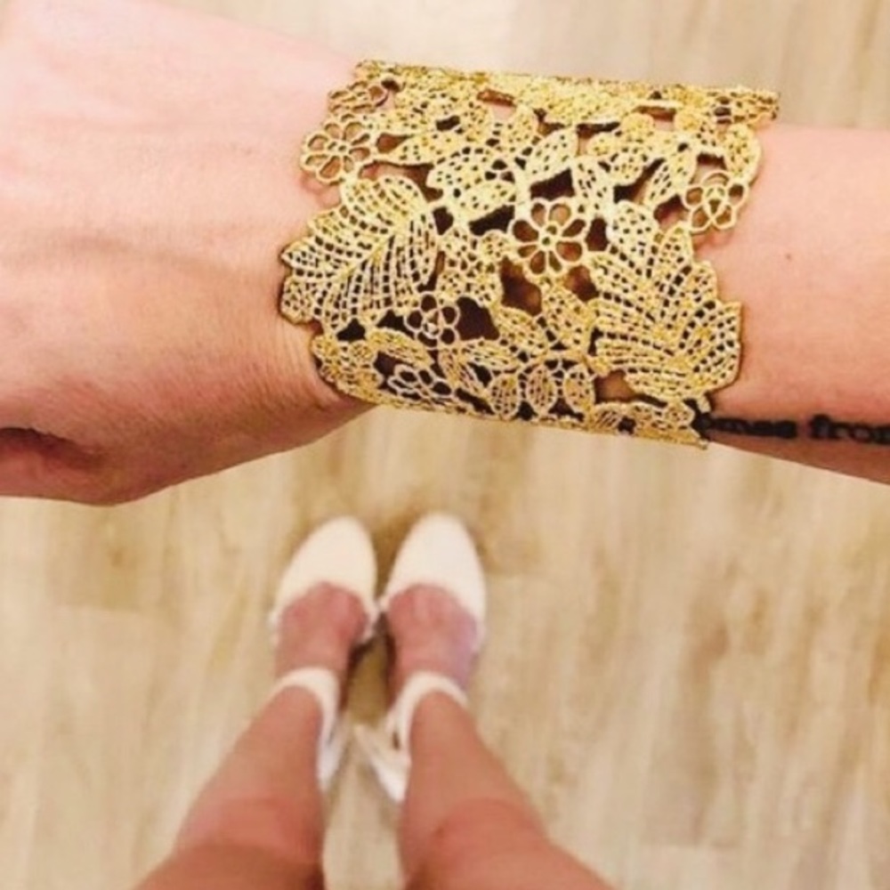 Stella & Dot |Dainty Gold Lace Chantilly Lace Cuff Bracelet - Picture 6 of 10